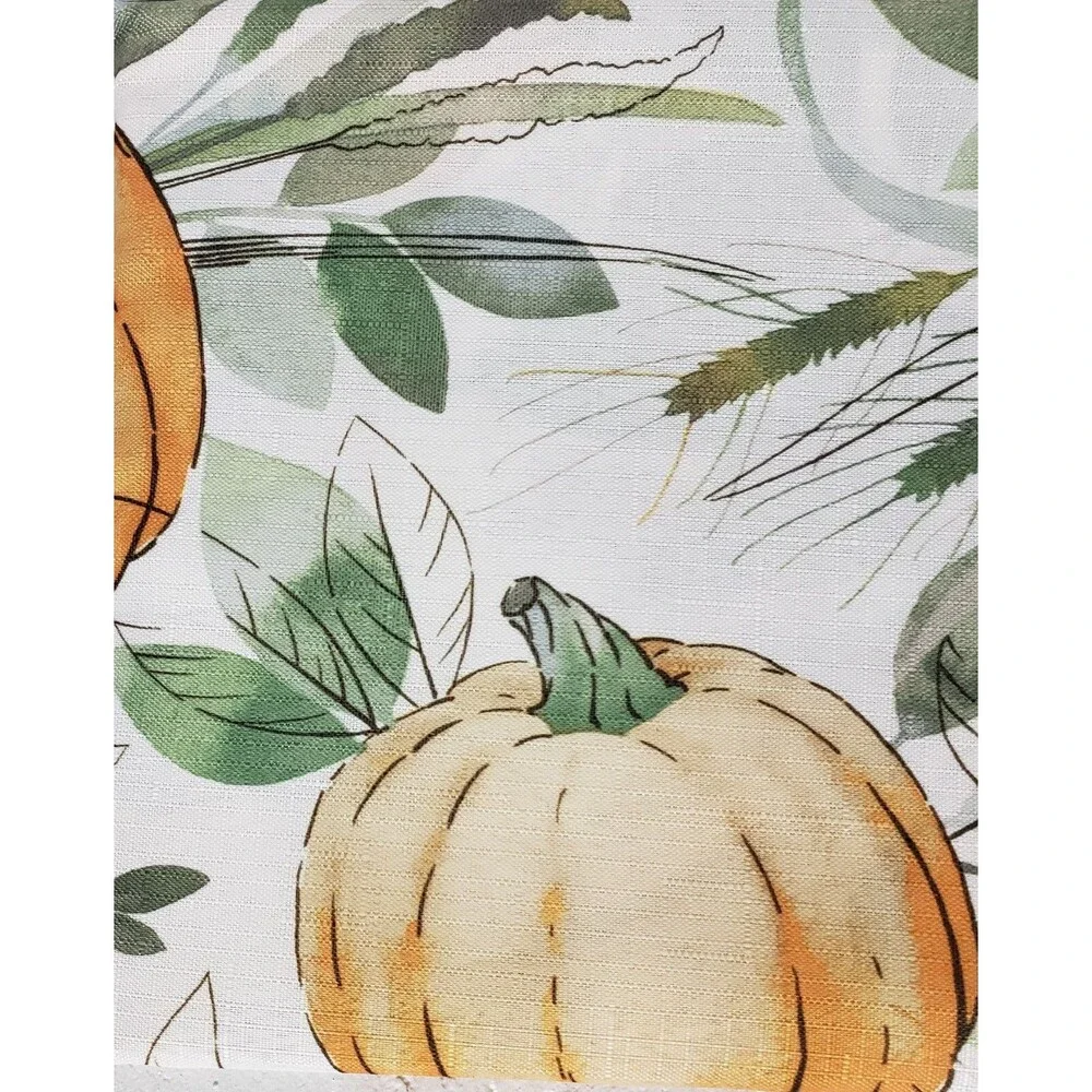 1 Printed Fabric Tablecloth, 60